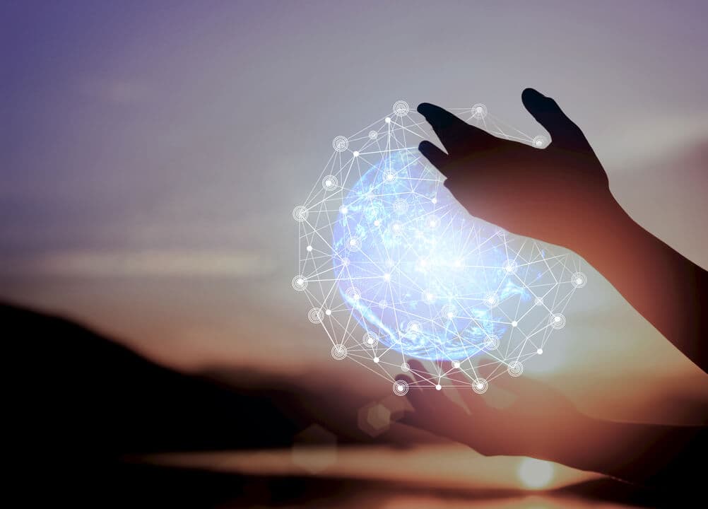 Customer Experience: Meaning, Tips, Advantages & Types Customer Experience: Meaning, Tips, Advantages & Types